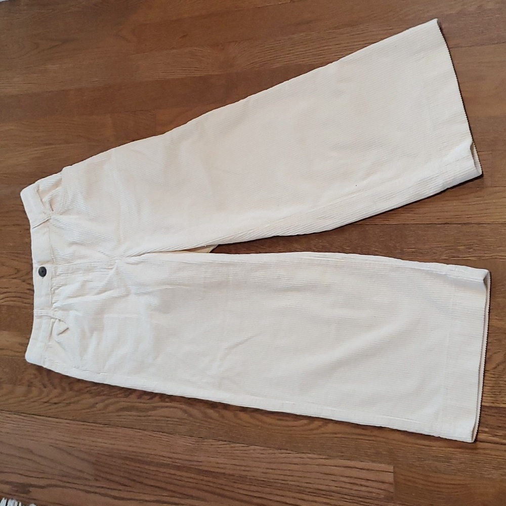 Winter White Cropped Corduroy Pants,  H&M, size 10
